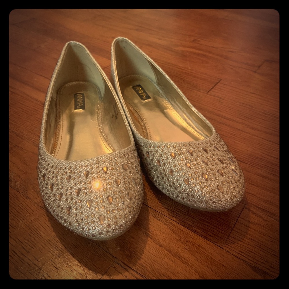 Pair of Champagne Rhinestone Flats